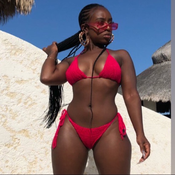 Handmade Crochet Bikini - Picture 2 of 3